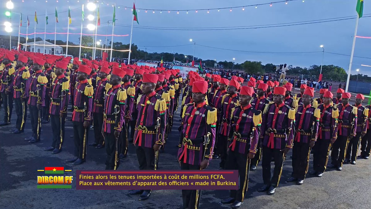 It's absolutely phenomenal to see an African nation like Burkina Faso 🇧🇫 prioritize a military uniform entirely made in their country with nothing imported. This is how to start a fight for pure sovereignty.