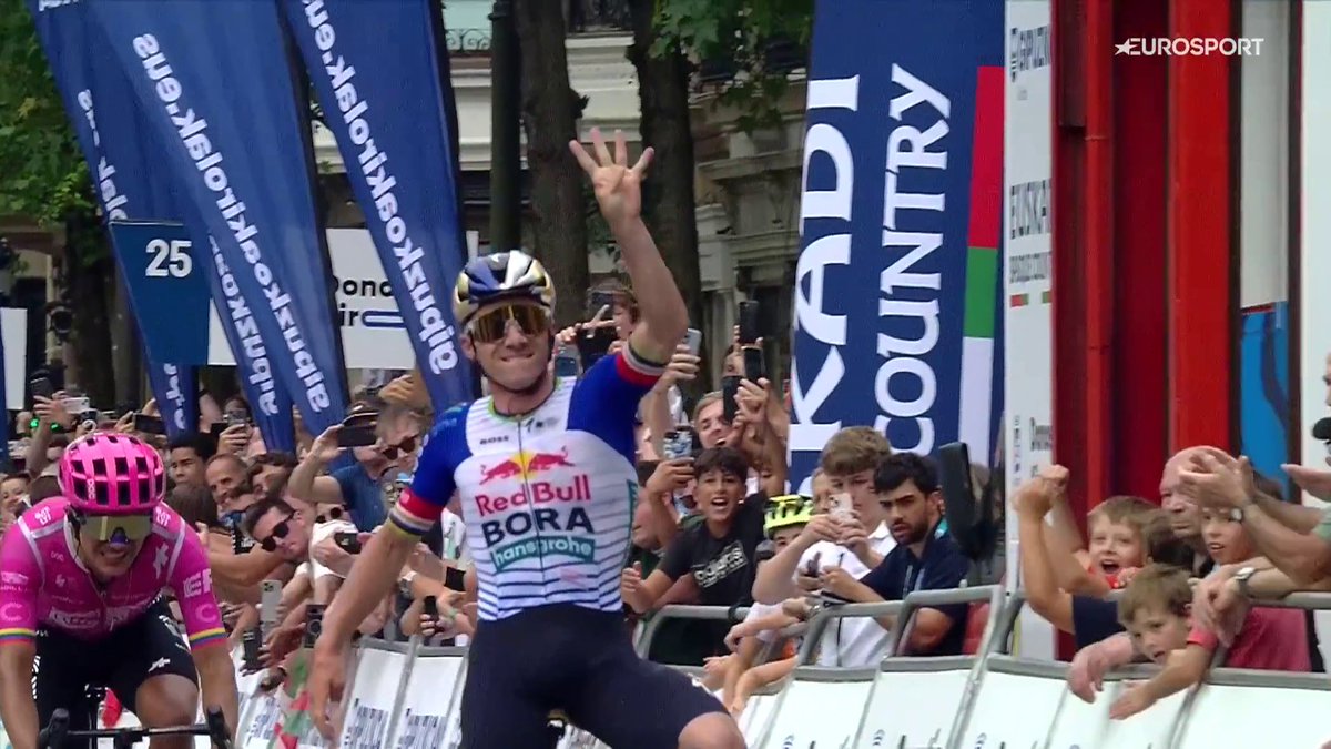 UNO. DOS. TRES. 𝘾𝙐𝘼𝙏𝙍𝙊. 🔥4️⃣ 👑 Remco Evenepoel no da ni media opción a Richard Carapaz y se convierte en el rey de la Clásica de San Sebastián como el ciclista con mas victorias en la prueba #Klasikoa2026 | #LaCasadelCiclismo