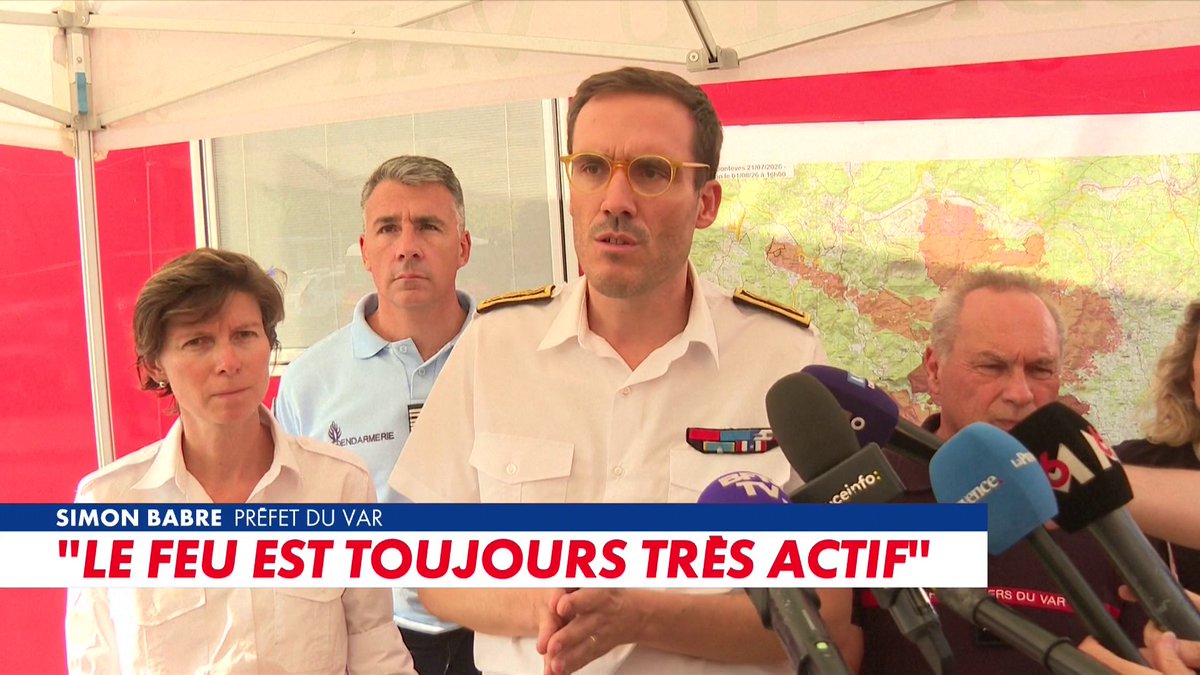 Simon Babre, préfet du Var, sur l'incendie qui touche le département : «Le feu est toujours très actif» Toute l'info est à retrouver sur