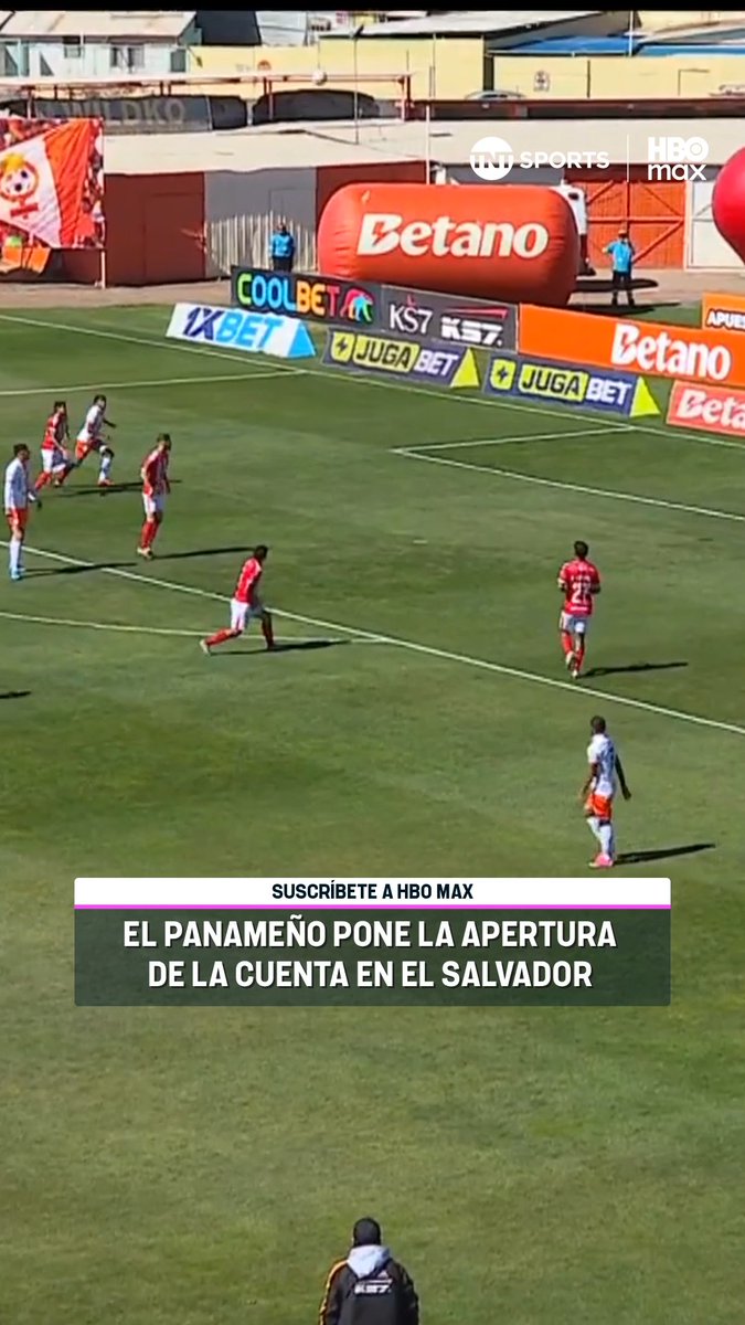 🔥⚽🏆 ¡El primero del cuadro Minero! Janpol Morales aprovechó el rebote y metió un cabezazo para poner en ventaja a Cobresal ante Unión La Calera, en este #MatchdaySábado. ¡Disfruta la #LigaDePrimeraMercadoLibre 2026! Suscríbete a #TNTSportsenHBOMax 📲