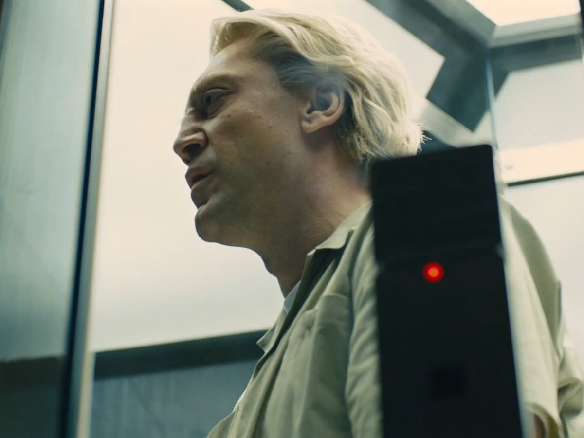 At least he had a great prosthodontist. Sam Mendes’ SKYFALL (2012), starring Daniel Craig, Javier Bardem, Judi Dench, Ralph Fiennes and Naomie Harris, received five nominations at the 85th Oscars, winning two.