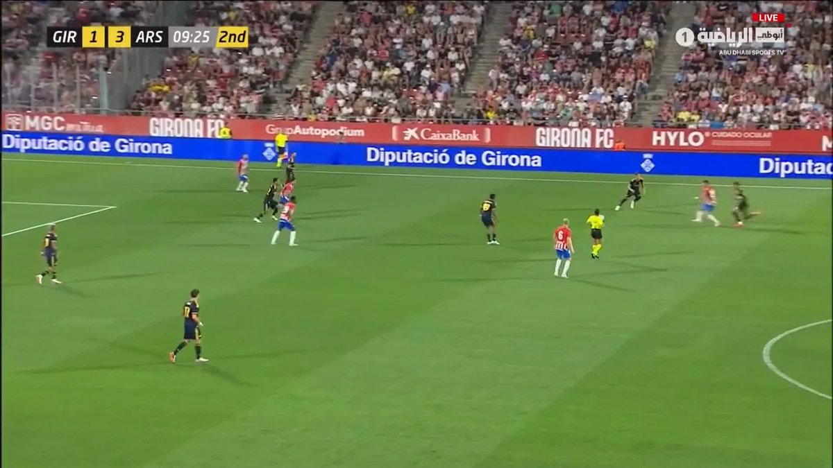 جابرييل جيسوس يضيف الهدف الرابع لأرسنال ليواصل الفريق اللندني تفوقه أمام جيرونا في المباراة الودية.. 🔴 النتيجة الآن: أرسنال 4-1 جيرونا.. 📺 تابعوا المباراة مباشرة الآن على#أبوظبي_الرياضية 1 🎙️ عيسى الحربين.