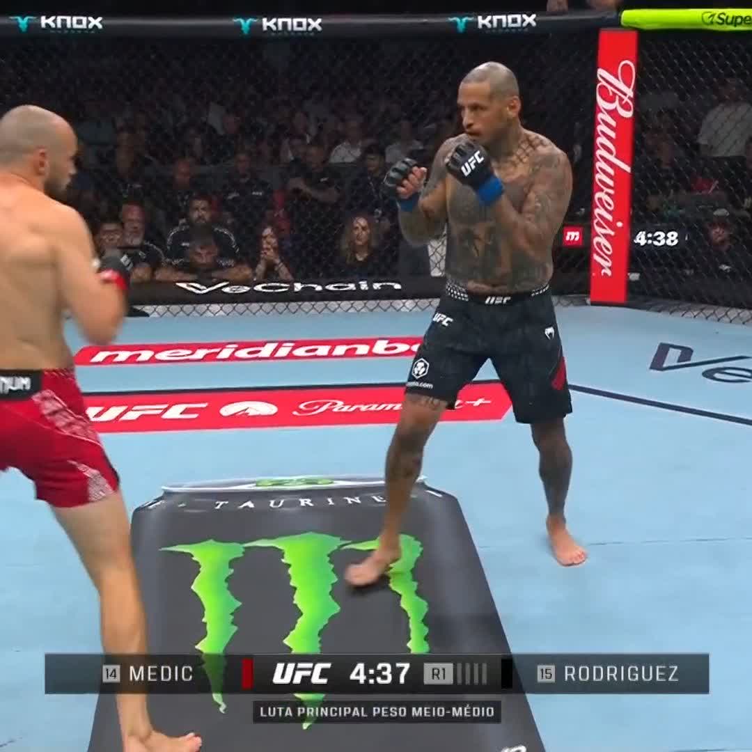 30 SEGUNDOS! ⚡️⚡️⚡️ Vitória IMPLACÁVEL de Uros Medic na luta principal do #UFCBelgrado! 💥 [ Ao vivo somente no @ParamountPlusBR ]
