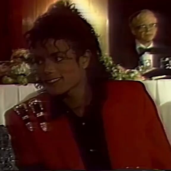imagine having eye contact with him