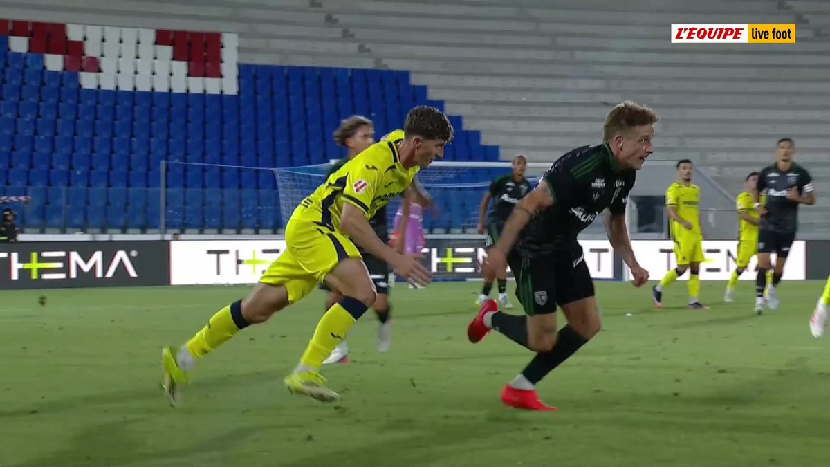Le très mauvais geste de Pau Navarro en fin de match #lequipeFOOT