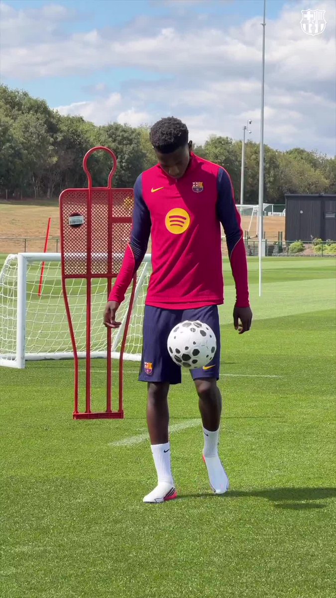 Getting the feel of Barça. 👊