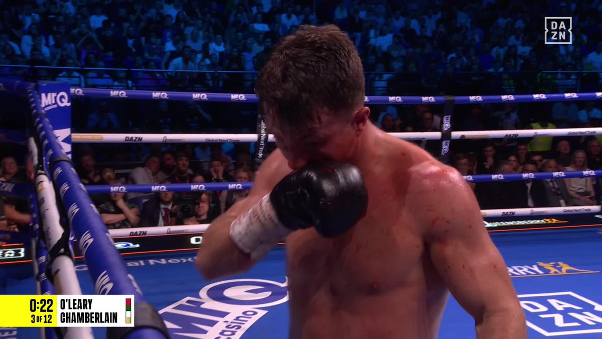 PIERCE O'LEARY GOES DOWN AGAIN!! 🤯 #OLearyChamberlain | LIVE NOW on DAZN ▪️