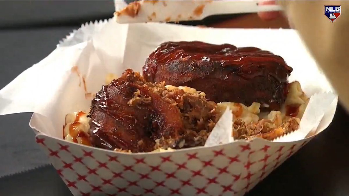 The Astros' “Brisket Donut” was 🔥🔥 Daikin Park | #MLBCentral