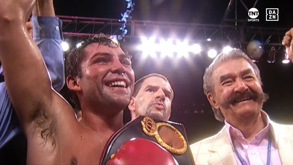 Golden both in and out of the ring. Oscar de la Hoya's boxing career is 1-of-1 😮‍💨🏆