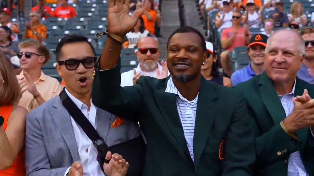 Some Orioles legends at The Yard for the HOF ceremony! 🙌