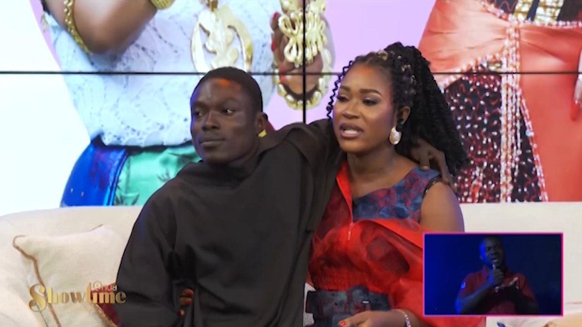 Donske finally gets a chance with EwuraAbena thanks to Her Excellency 😂🙌 Love go really sweet ❤️ #OnuaShowTime