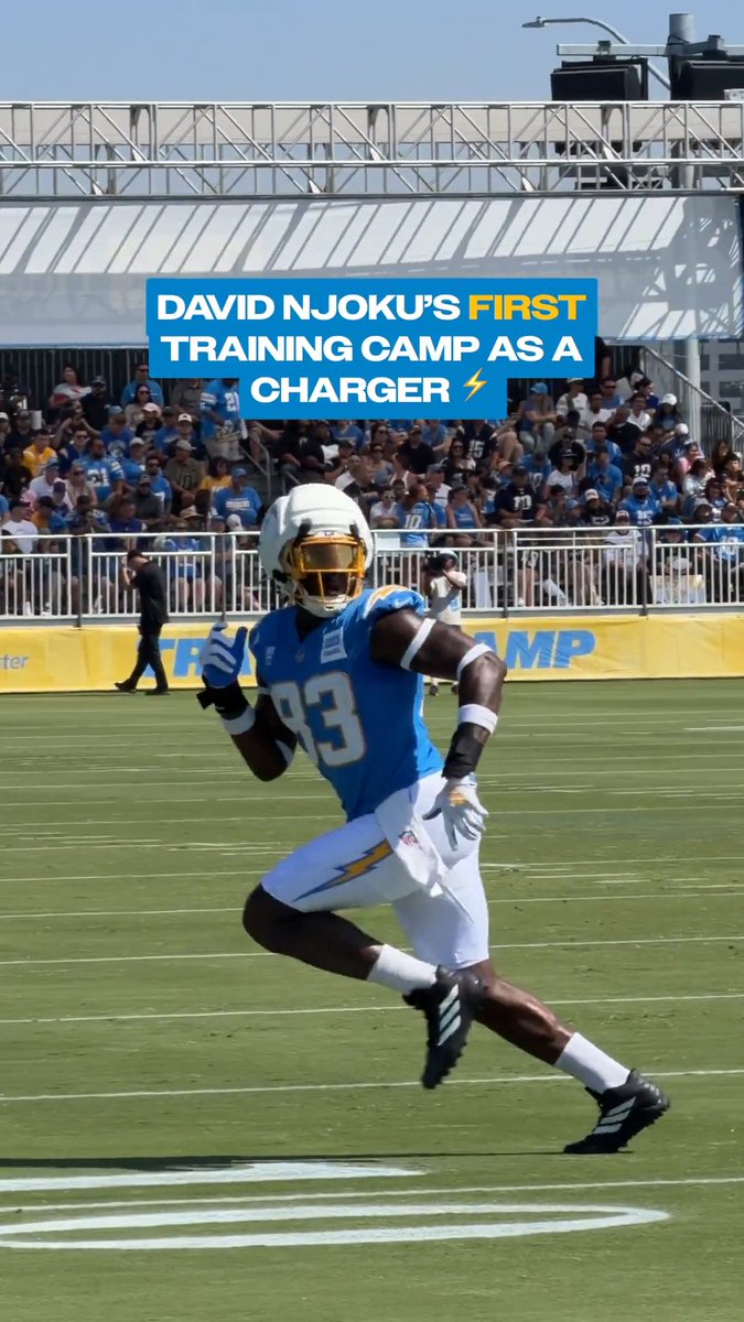 david njoku you are a charger 🫵