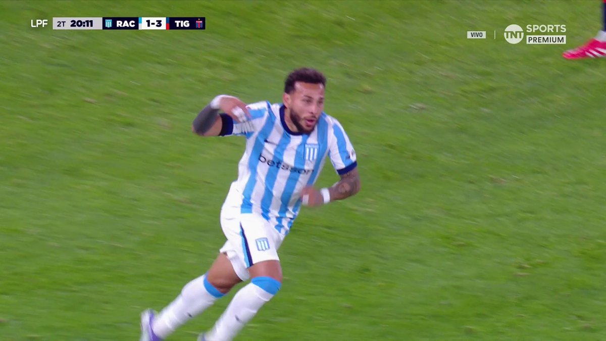VERGARA DESCUENTA PARA RACING El colombiano pone el 3-1 ante Tigre, a falta de cerca de media hora de juego en el Cilindro. Viví el Torneo Clausura 2026 por TNT Sports Premium y disfrutalo también en HBO Max 👉 #Suscribite #LPFxTNTSports