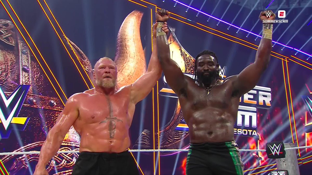 "This is the past. This is the future." 🥹 Brock Lesnar passed the torch to Oba Femi at #SummerSlam