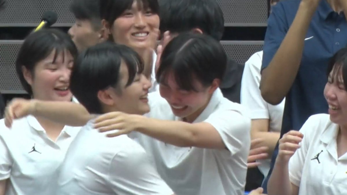京都精華学園が2年ぶり女王に👑 怪我で欠場 #吉田ひかり の目にも涙😭 🏀近畿総体 #インターハイ 2026🏆 【女子決勝】 #東海大福岡 🆚 #京都精華学園 ▶️視聴はコチラ #バスケットLIVE ライブ/見逃し配信中📡 ※男子決勝は録画配信 提供 インハイ.tv #高校バスケ 高校バスケby日本バスケットボール協会(JBA)