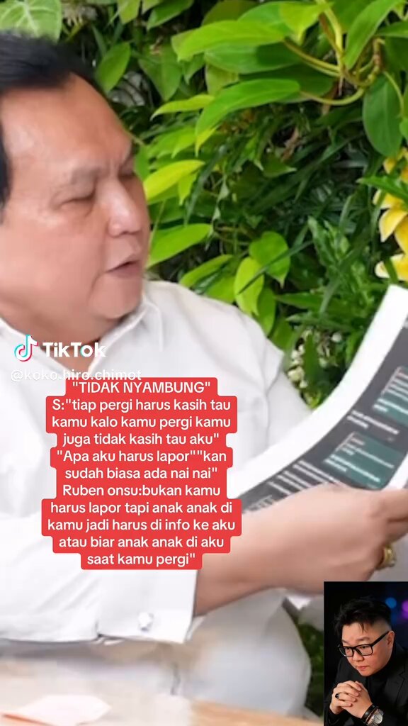 Lucu dan greget ya ngomong sama orang yg gak nyambung 😭 si Wenda ngeyel banget, sabar pulalah Ruben nanggepin gak nyambungnya itu, Densu kaya pura-pura gak paham DRAMAnya wendah dan terus menyudutkan pembicaraan mudah di pahami gini masih aj bingung .. RUBEN CUMA MAU ANAKNYA INTINYA DIA GA DIANGGAP SEORANG AYAH SAMA WENDAH