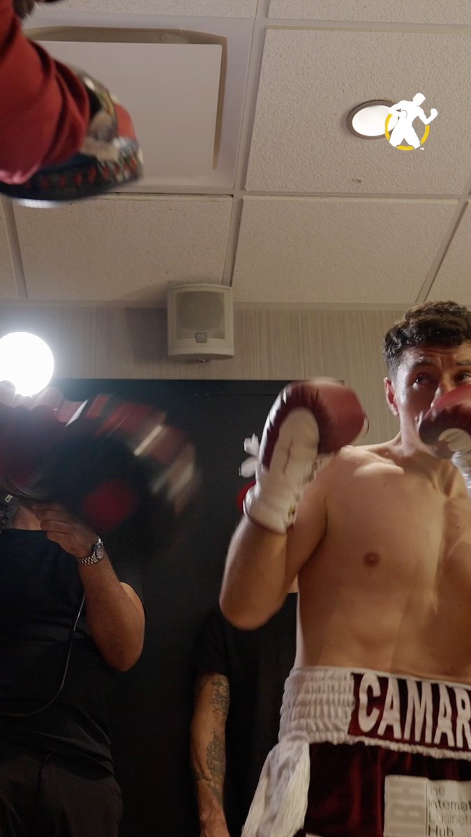 Final moments before GO TIME 🔥 #RoachJrZepeda | LIVE on DAZN and TNT
