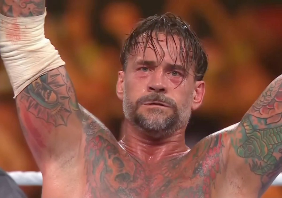 1 year ago today, Seth Rollins WORKED everyone and came back from his fake injury to cash in his Money In The Bank contract to defeat CM Punk. (2025)