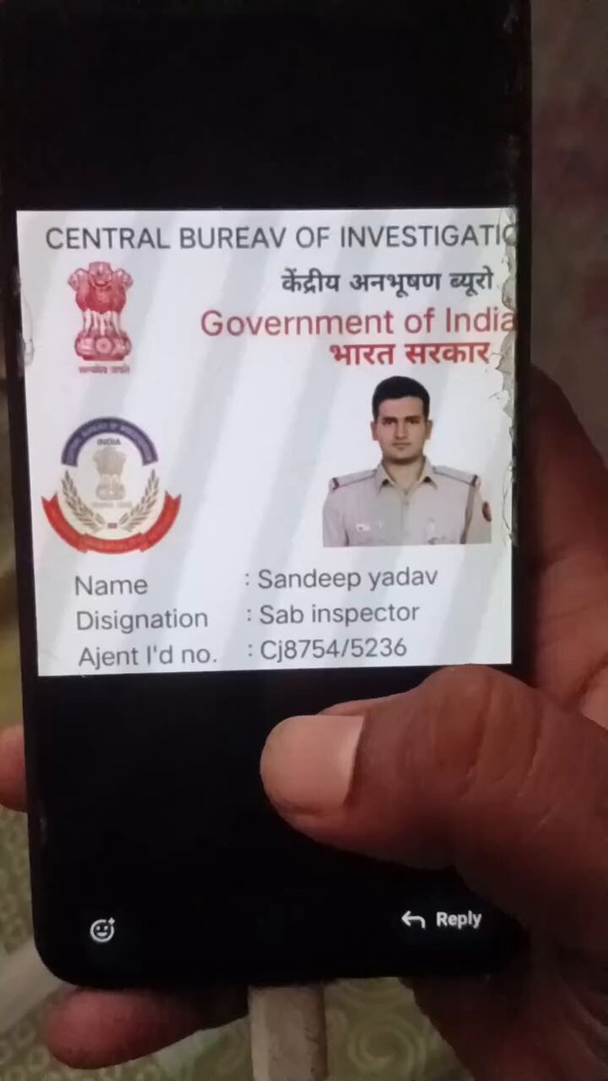 There are so many spelling mistakes in a single iCard. 😭
