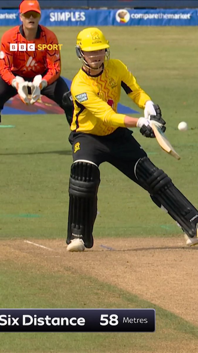 Trent Rockets' Aneurin Donald came out swinging with three sixes and three fours from 19 balls before falling for 40 against SunRisers Leeds 🏏💥