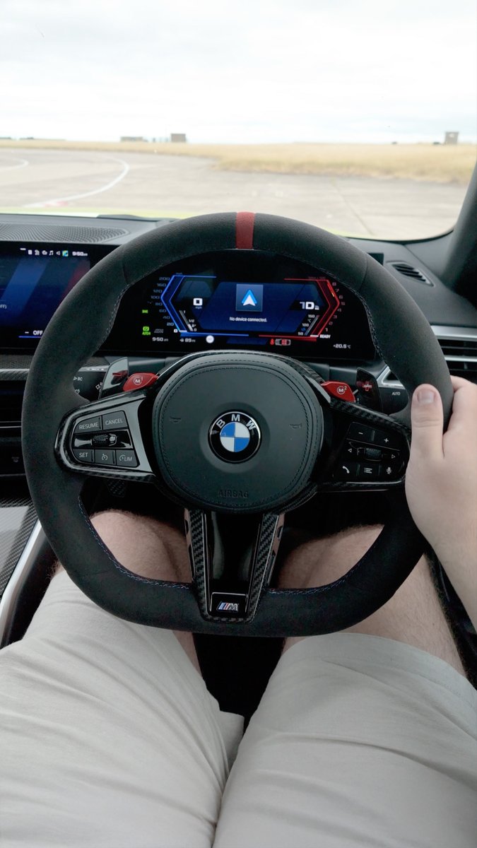 Who has the best steering wheel? Audi, BMW or Hyundai?!
