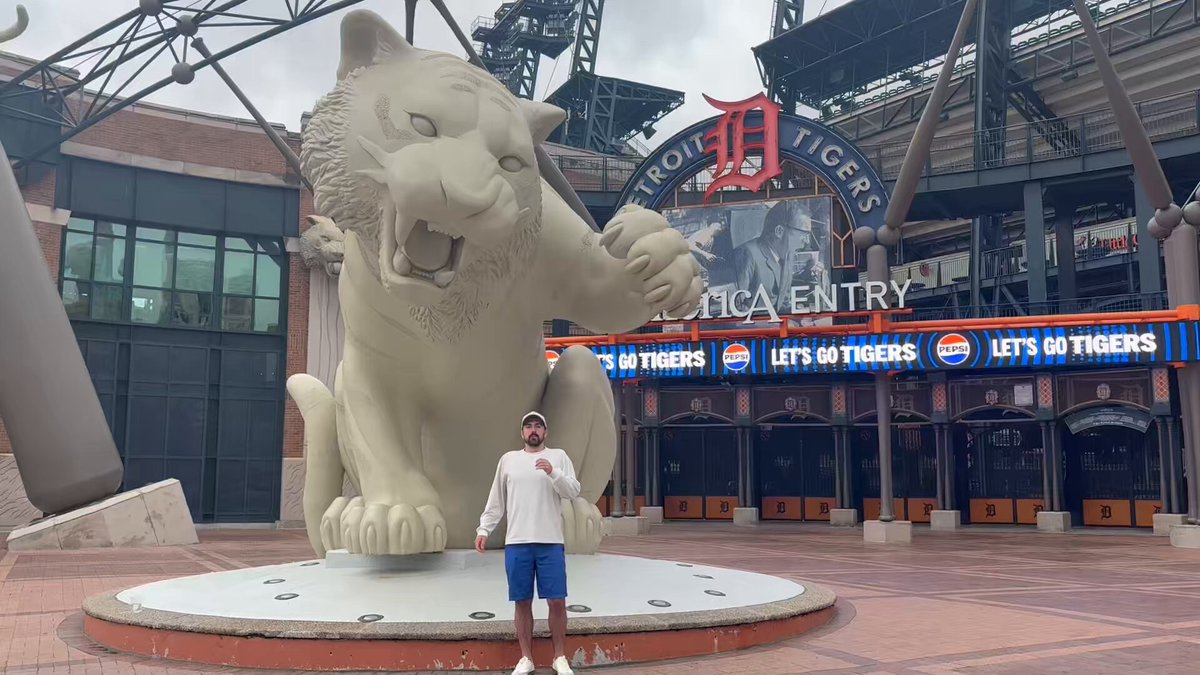 BLOCKBUSTER. The Detroit Tigers have traded back-to-back Cy Young winner Tarik Skubal to the Los Angeles Dodgers. Detroit lands Top 100 prospects Zyhir Hope and River Ryan, along with RHP Brady Smith. This changes the future of the Tigers franchise. 🐅