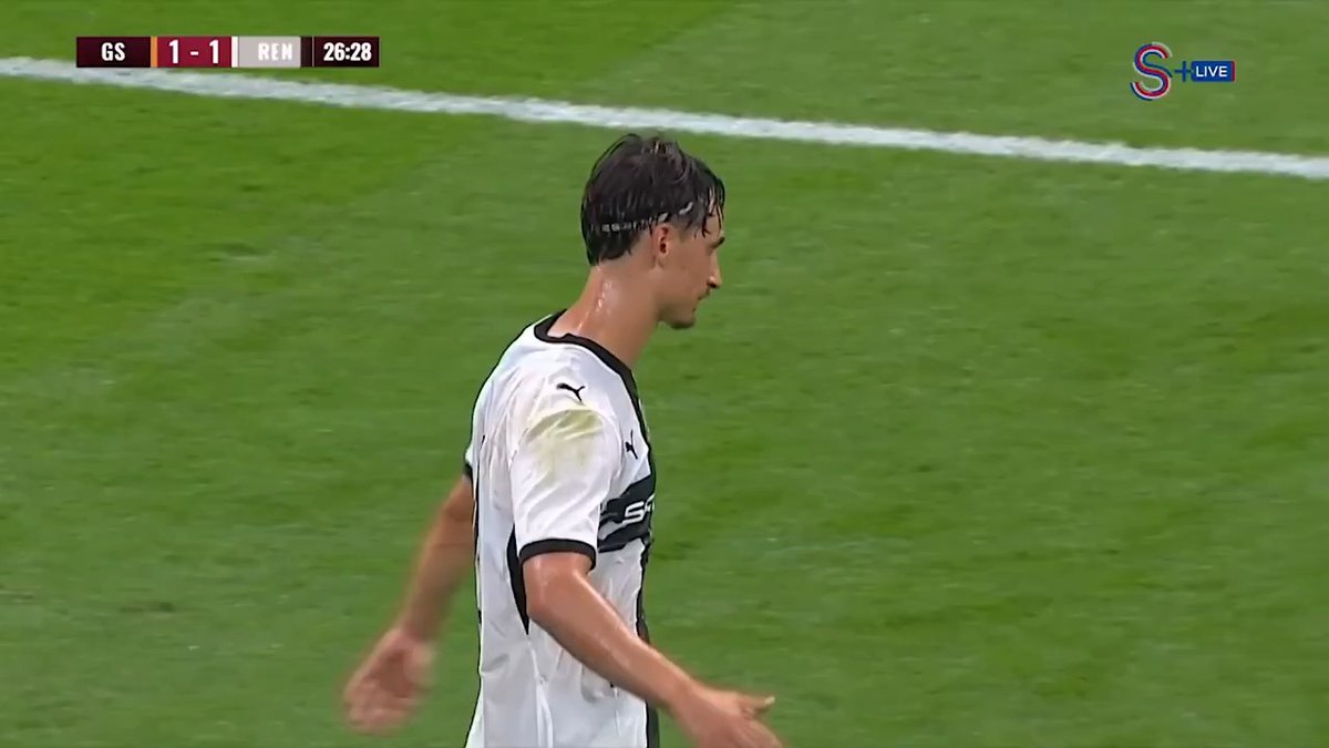 Rennes, Esteban Lepaul'ün golüyle durumu 1-1'e getirdi.