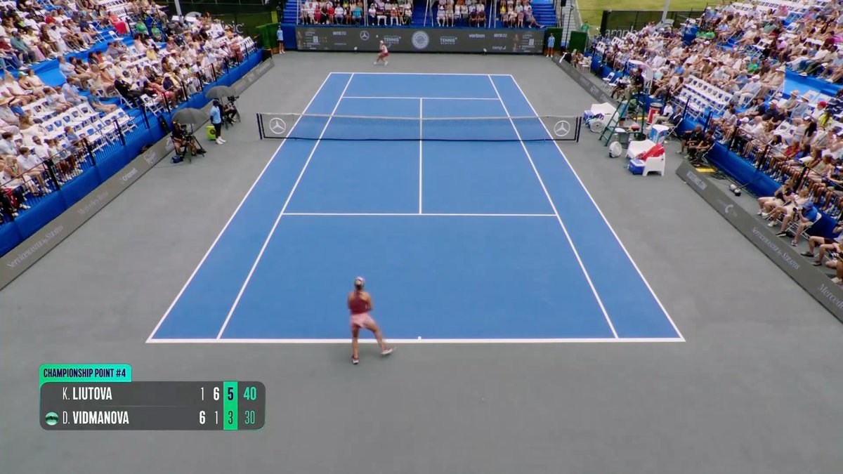 And with that, 16-year-old Kristina Liutova becomes a first-time WTA champion 🤯🏆👏 The World No. 229 defeats Darja Vidmanova 1-6, 6-1, 6-3! #memphisclassic