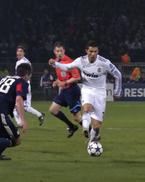 Je suis pro-Messi, mais ce dribble de Cristiano, wow