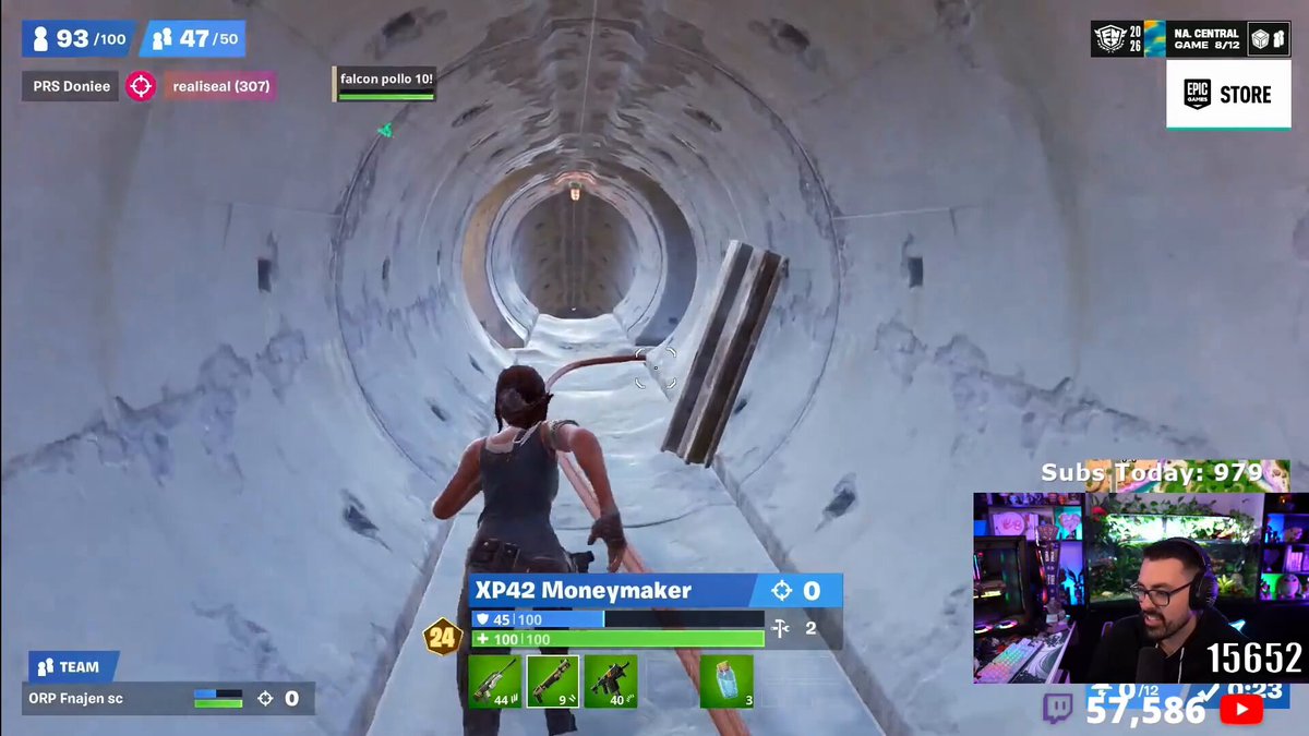 No way we just saw Peterbot going down to Moneymaker off a T3eny strat... Can't fault them, the strategy has been working for them all weekend