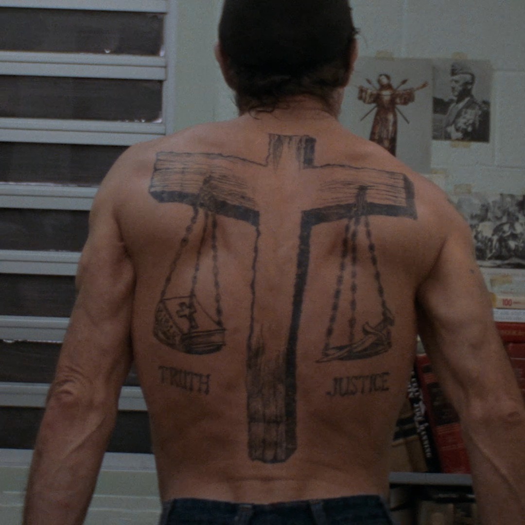 Evening viewing recommendation? On the Criterion Channel, watch Martin Scorsese's CAPE FEAR (1991) in our Southern Gothic collection! ❤️‍🔥 Scorsese fuses his bravura stylistic command and personal themes of sin and guilt with the pulp-pleasure mechanics of genre filmmaking for this brutally effective thriller, a morally unsettling, grippingly virtuosic remake of the 1962 Robert Mitchum–Gregory Peck (also streaming on the Channel)!