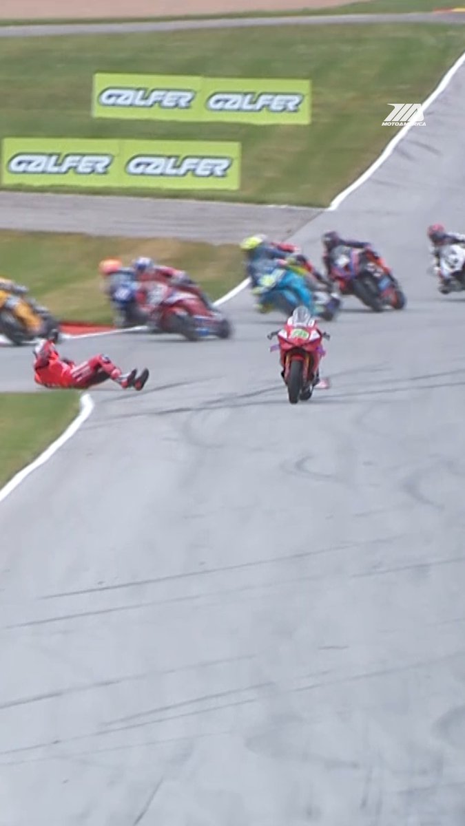 OH NO! ๐ฑ Ben Smith suffered a huge high-side during Quad Lock Superbike Race 2 at Mid-Ohio. His bike kept going riderless down the track, but thankfully Ben was okay. #motorcycle #motorsports #racing #superbike