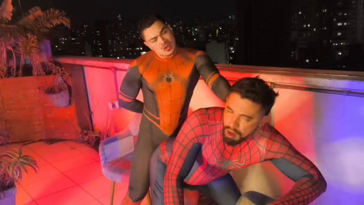 Com grandes poderes vêm... 💦🍆🕸 Aquele_ton 🕸 Toca do Coelho 🎥 Meputo, o Leitador 📷 Disponível :