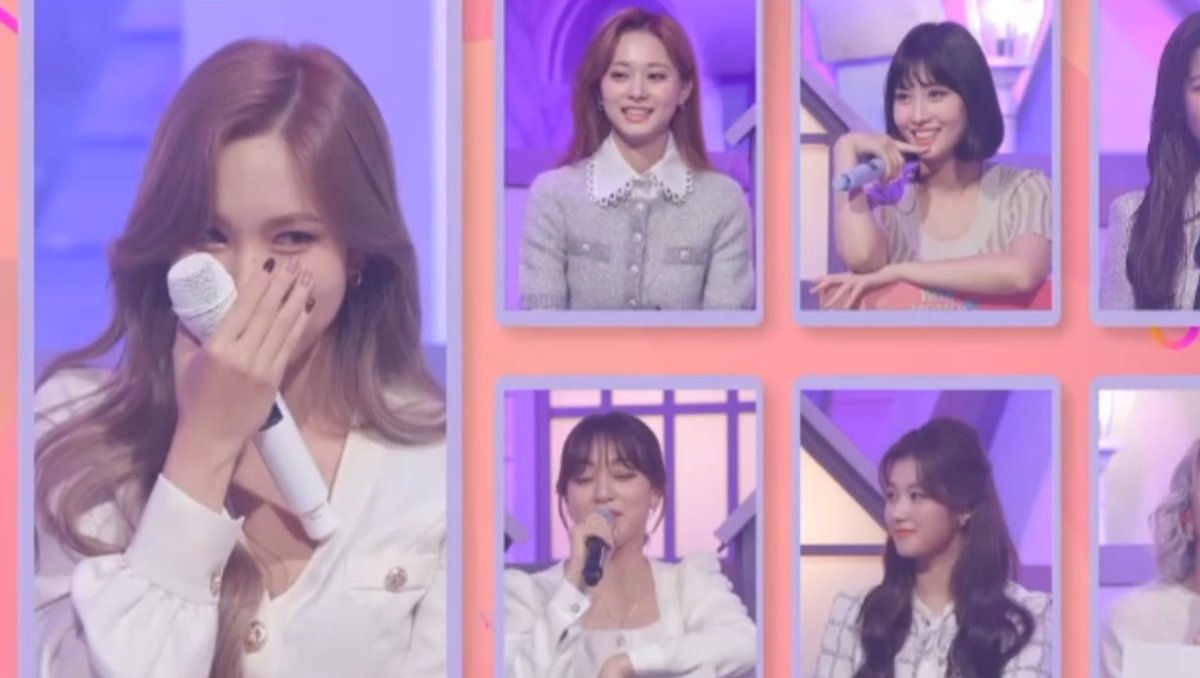 im sure Jihyo remembers 🤭 🦄 >> 🐧 : Your pajamas are too short that I don't know where to put my eyes 🐰: AGREED. Agreed. 🦄: Usually it's okay but sometimes there's those days, I feel kind of embarrassed 🐰 : But I like it! It's fun 🐧 : There's a person who likes it, so.. 🐰 : Wear it for me~