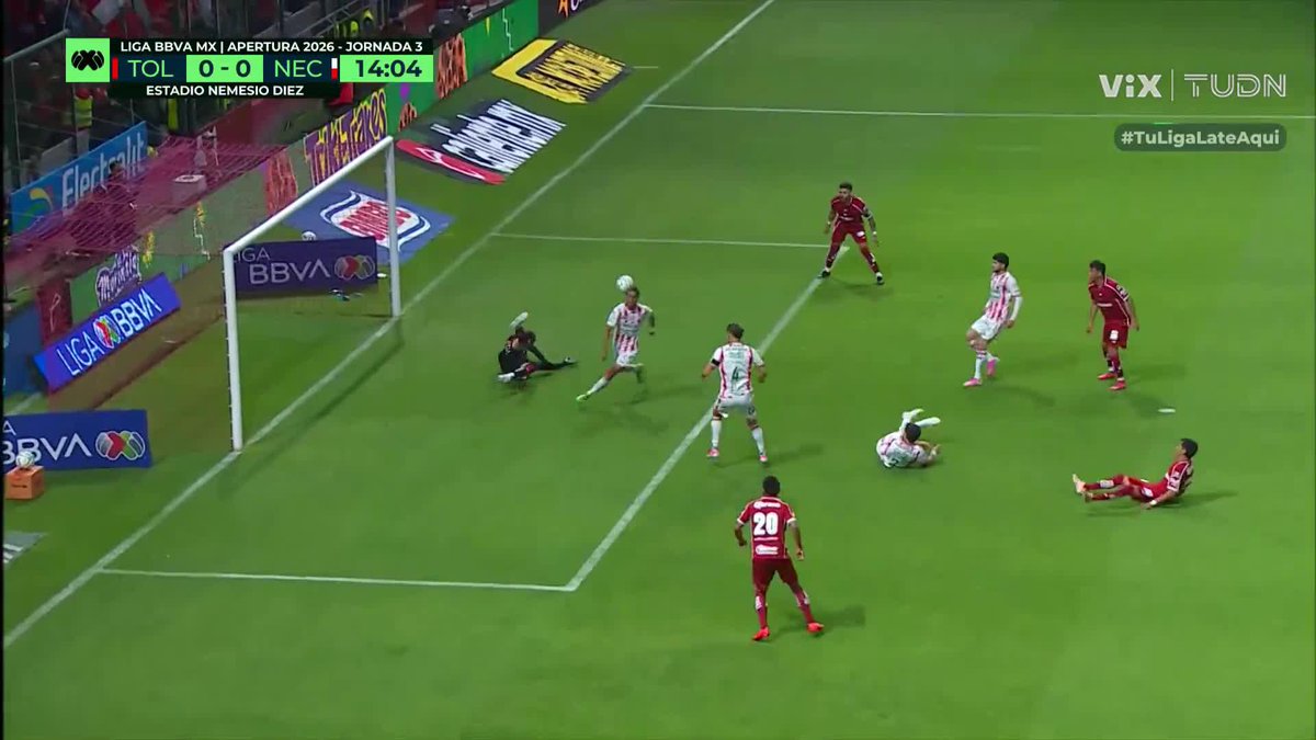 ¡Está apretando el Toluca! Díaz Price super cerca de un golazo 🤯🤯🔥