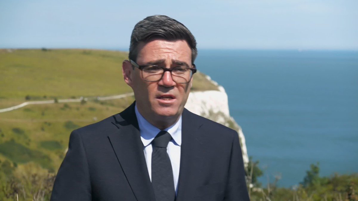 "I do not believe he is the right man to lead". 🗣️ UK Prime Minister Andy Burnham has weighed in on the ongoing FIFA crisis, insisting Gianni Infantino is unfit to continue as FIFA President following the fallout over controversial World Cup investment proposals. 🚨