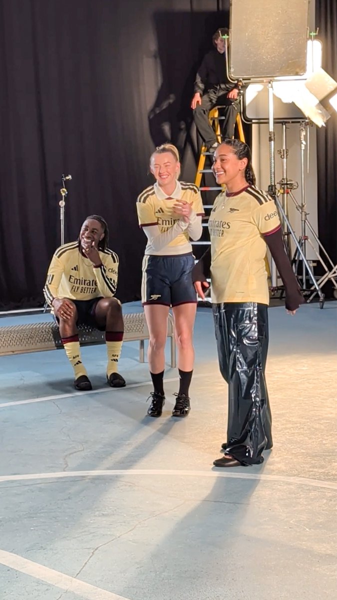 Behind-the-scenes of our adidas Football third kit shoot day ๐ฅ Get yours on Arsenal Direct and in-store now, Gooners ๐
