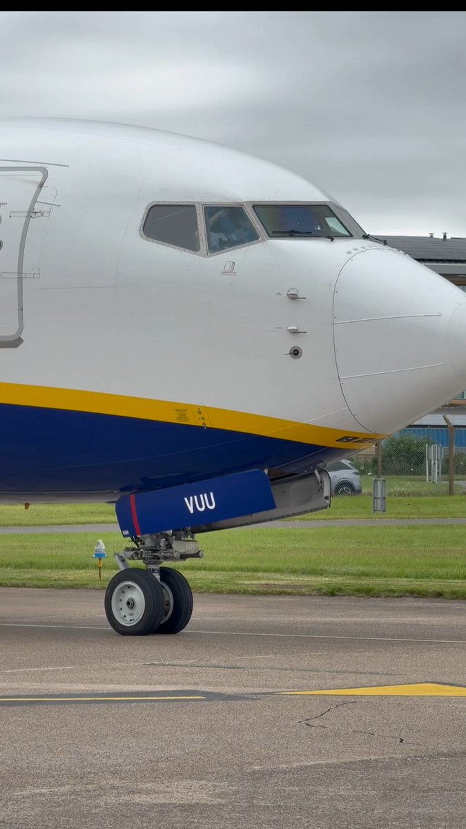 Ryanair's biggest ever year at Cardiff Airport ✈️💙 Fly direct from Cardiff to: 🇮🇪 Dublin 🇪🇸 Alicante 🇪🇸 Malaga 🇵🇹 Faro 🇪🇸 Tenerife With even more flights on selected routes this summer, getting away has never been easier. Take a look: