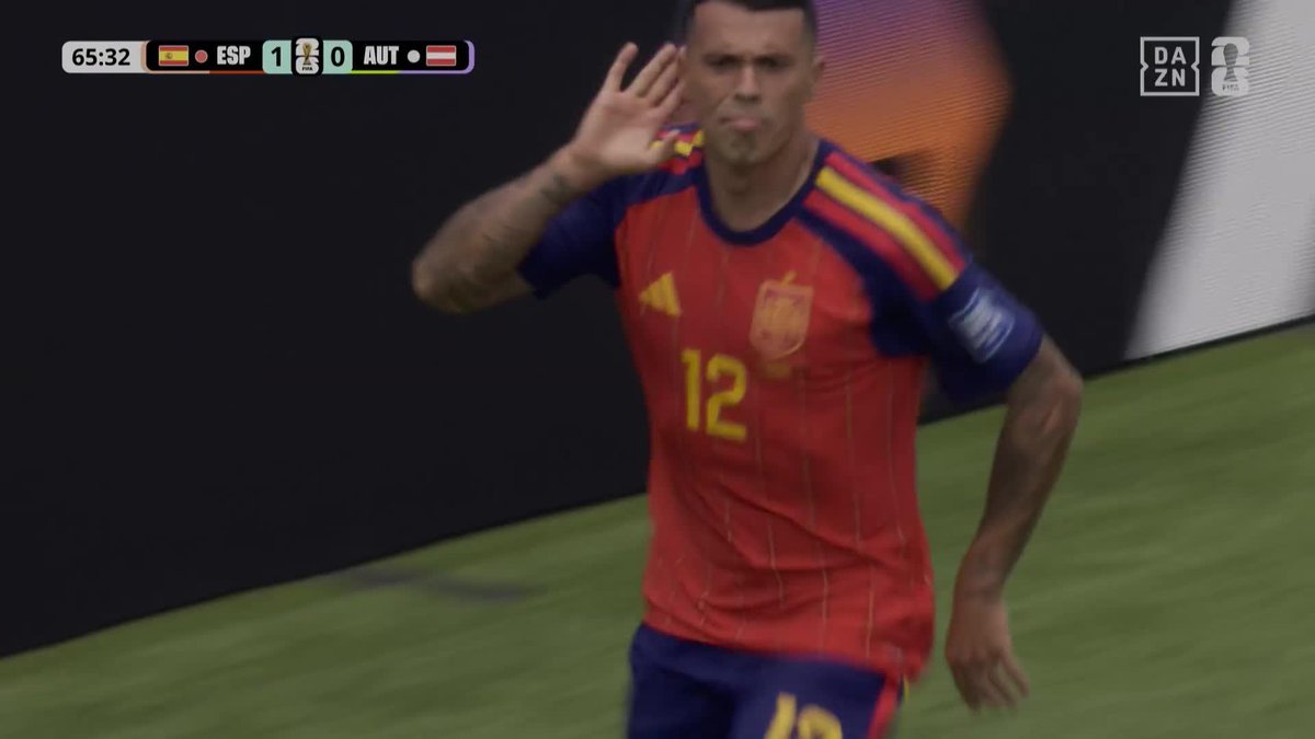 Un día como hoy, hace ¡¡UN MES!!, España goleaba 3-0 a Austria para clasificarse a los octavos de final del Mundial. ❤️🇪🇸 ⚽ Mikel Oyarzabal (36') ⚽ Pedro Porro (66') ⚽ Mikel Oyarzabal (89')