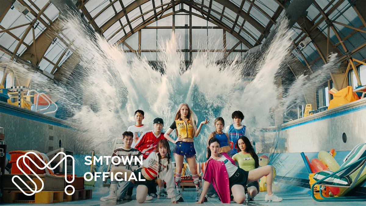 1 year ago today, BoA released her 11th Album ‘Crazier’ with the title track of the same name