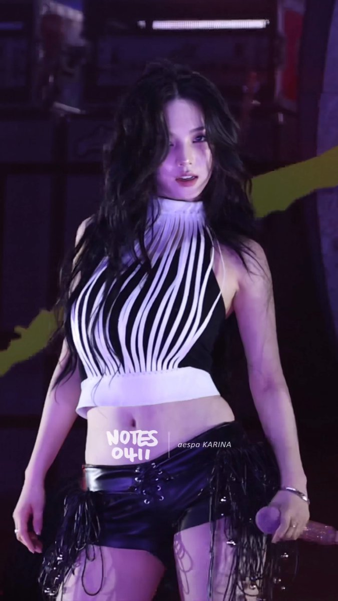 SHAKING SHAKING😵💫 #카리나