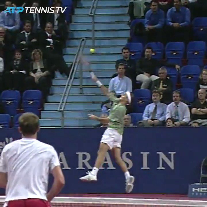 Roger Federer's shot of the New Century.... That Overhead...Crazy, Iconic and Insane 🤯