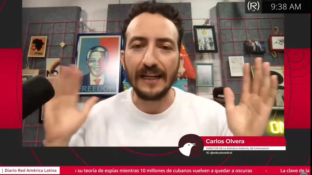 🇲🇽 🇮🇱 “Nos están dejando sin agua mientras la exportan”: crece la protesta contra el convenio con Israel en Chihuahua ✊ Activistas de Chihuahua aseguran que la movilización del fin de semana logró romper el cerco mediático sobre la crisis del agua que enfrenta el estado. Denuncian que miles de familias padecen cortes y tandeos, mientras el 83% del recurso se destina a cultivos de exportación como nuez, alfalfa y algodón. 🚨 Los colectivos también cuestionan el convenio entre la Junta Central de Agua y la agencia israelí Mashav, al que acusan de replicar un modelo de gestión que favorece intereses privados y profundiza la desigualdad en el acceso al agua. 💧 Durante la protesta exigieron cancelar el acuerdo con Israel, revisar el uso de las concesiones hídricas y garantizar el acceso al agua como un derecho para la población, no como un negocio. 🎙️ Carlos Olvera, Director de la Eskuela Radical de Chihuahua Eskuela Radical 📺 #SINSONTE |