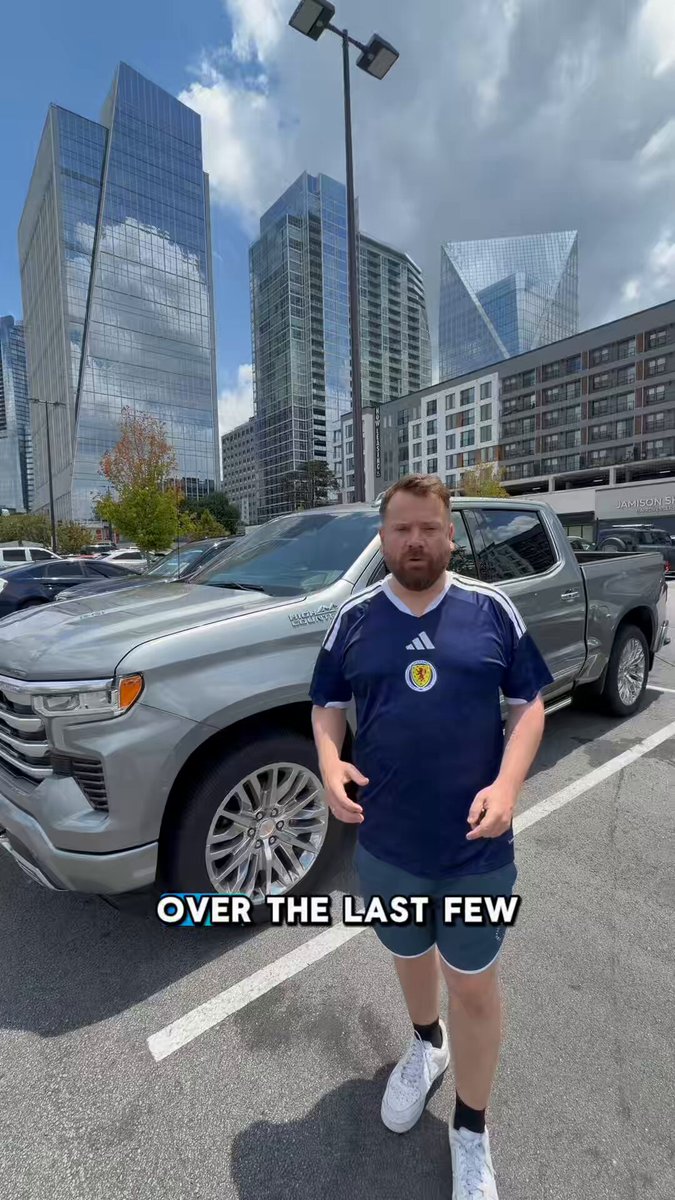 At risk of sparking a Chevy v Other Trucks war, but it was very cool of them to let me use a new truck for a road trip, and the first time I’ve EVER drove a truck. And let me tell you, I am a convert! I know what type of vehicle I’ll be buying when I come back to stay 👀