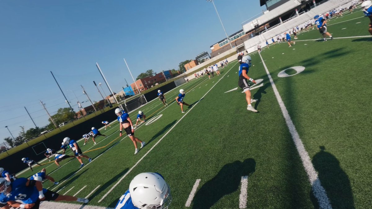 POV: You play linebacker at Drake ⚒️ #DSMHometownTeam