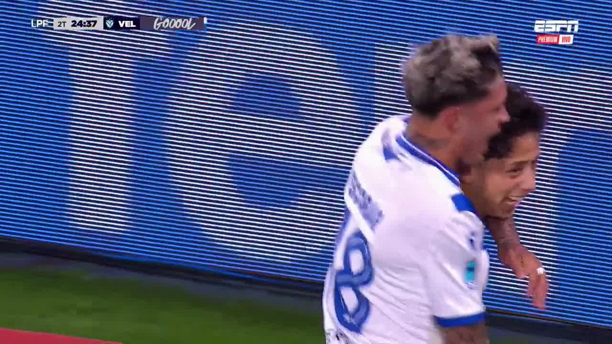 ¡GOL DE VÉLEZ Y ESTALLA EL AMALFITANI! Cabezazo del pibe Thiago Aguirre para el 1-0 ante Independiente. ▶️ ESPN Premium | Suscribite al Pack Fútbol | #TorneoClausura 🇦🇷