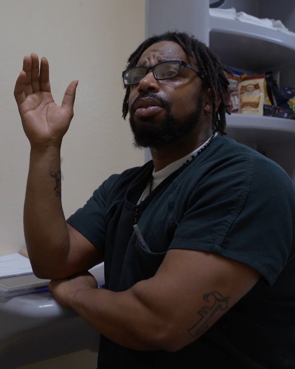 An inmate trustee shares his journey and the perspective he's gained from life behind bars. #120HoursBehindBars starts NOW on Discovery.