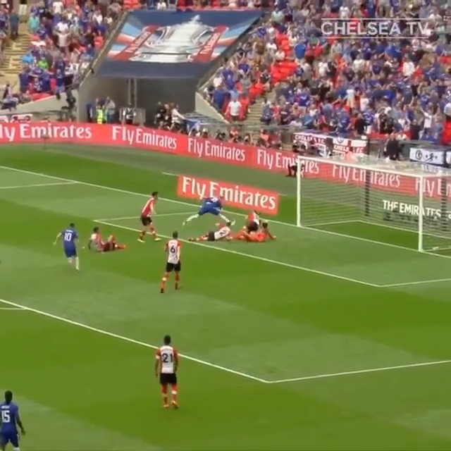 🇫🇷🪄 #GoalOfTheDay | Olivier Giroud vs Southampton (2018)