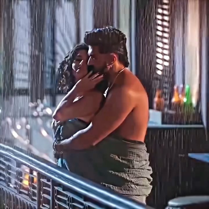 #Yash did what VEER PAHARIYA always wanted to do but failed brutally 🥶
