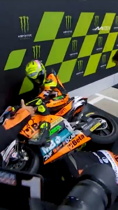 When you get carried away celebrating your first World Championship win 😅💥 Fermín Aldeguer Mengual #BritishGP 🇬🇧
